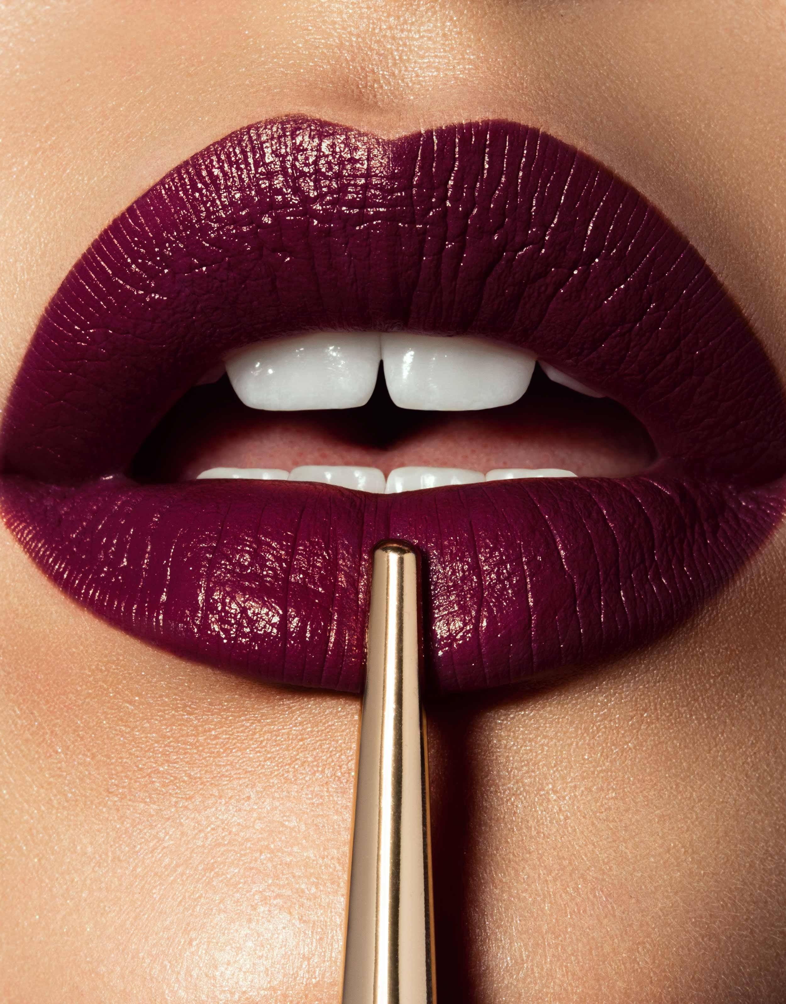 Confession™ Ultra Slim High Intensity Refillable Lipstick
