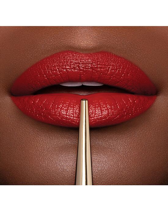 Confession™ Ultra Slim High Intensity Refillable Lipstick