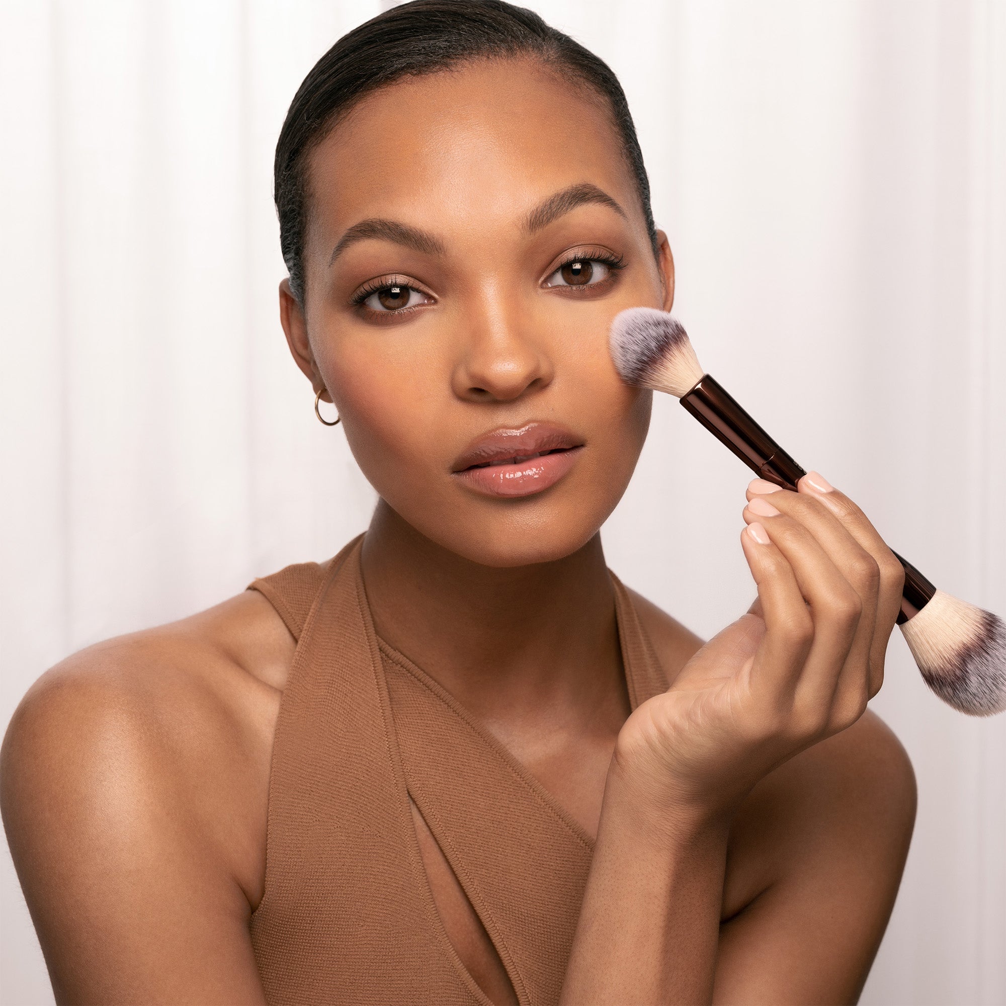 Veil Translucent Setting Powder Limited Edition Ornament - Travel Size